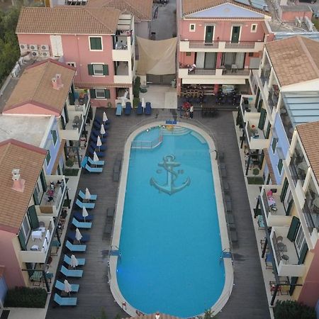 Captain Stavros Hotel 奈德里 外观 照片