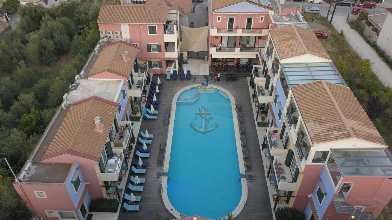 Captain Stavros Hotel 奈德里 外观 照片