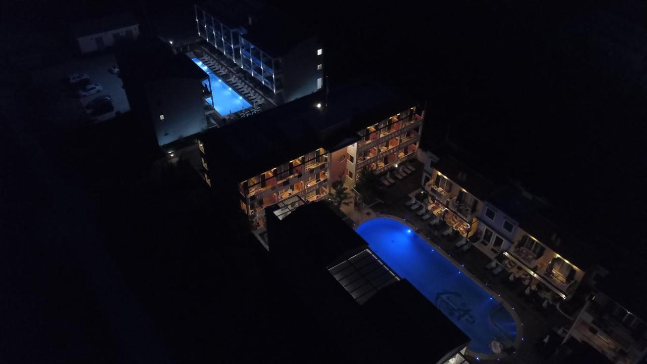 Captain Stavros Hotel 奈德里 外观 照片