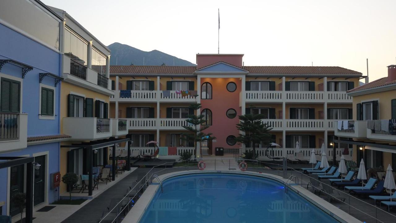 Captain Stavros Hotel 奈德里 外观 照片