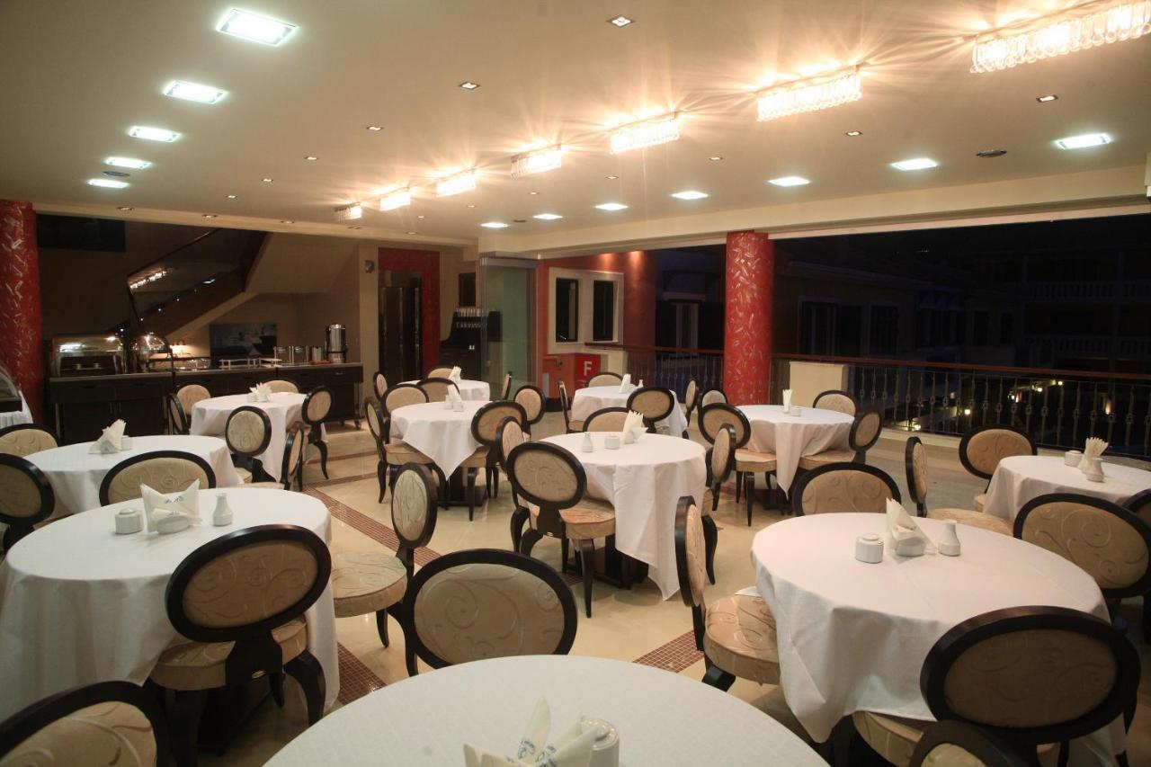 Captain Stavros Hotel 奈德里 外观 照片