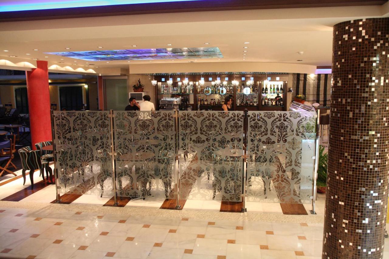 Captain Stavros Hotel 奈德里 外观 照片