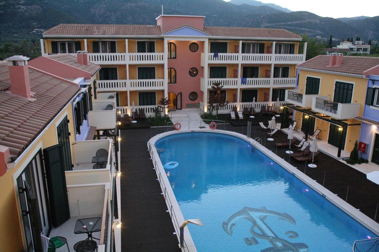 Captain Stavros Hotel 奈德里 外观 照片